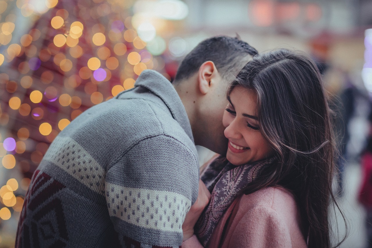 Ces 5 phrases de séduction font craquer les filles à tous les coups